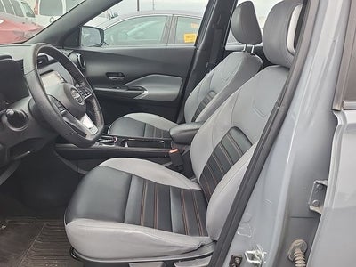 2022 Nissan Kicks SR