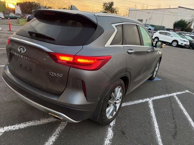 2019 INFINITI QX50 LUXE