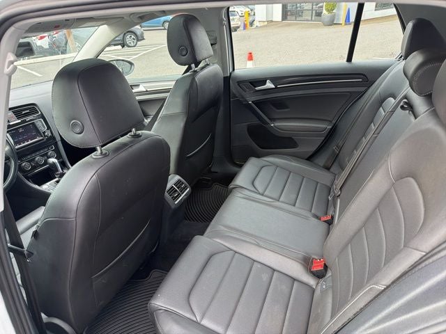 2015 Volkswagen Golf TDI SEL 4-Door