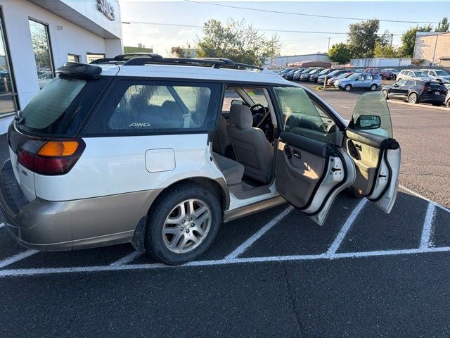 2004 Subaru Outback 2.5 Base