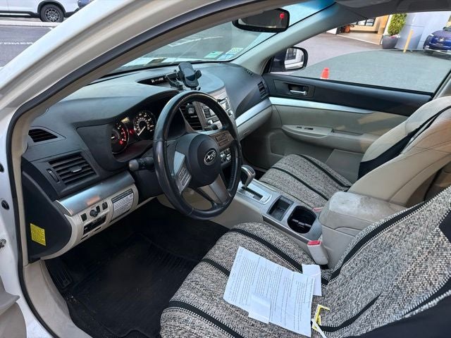 2011 Subaru Legacy 2.5i Premium