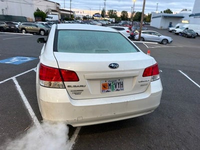 2011 Subaru Legacy 2.5i Premium