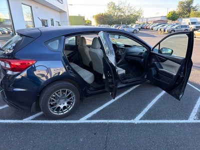 2019 Subaru Impreza 2.0i