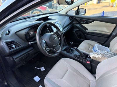 2019 Subaru Impreza 2.0i