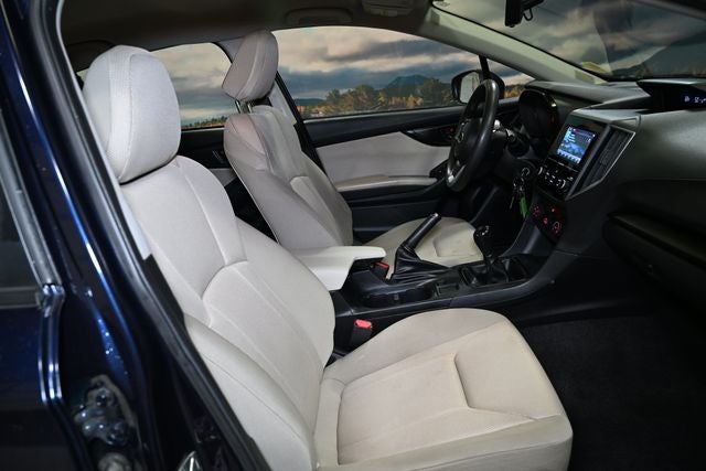 2019 Subaru Impreza 2.0i