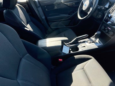 2017 Subaru Impreza 2.0i