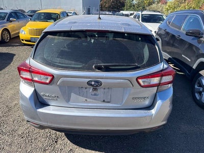 2017 Subaru Impreza 2.0i