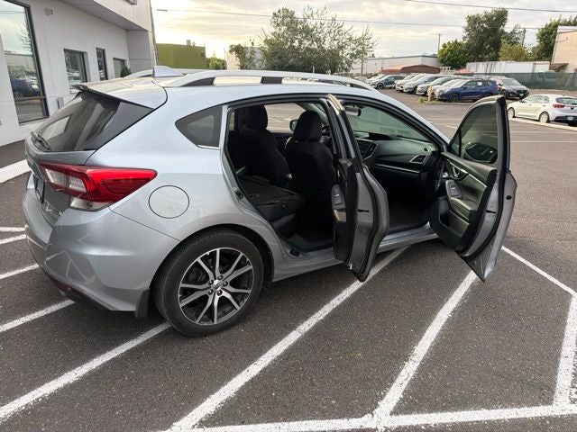 2017 Subaru Impreza 2.0i Limited