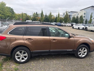 2013 Subaru Outback 2.5i Premium