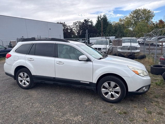 2011 Subaru Outback 2.5i Premium