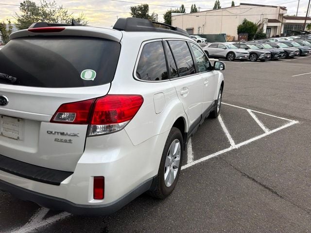 2011 Subaru Outback 2.5i Limited