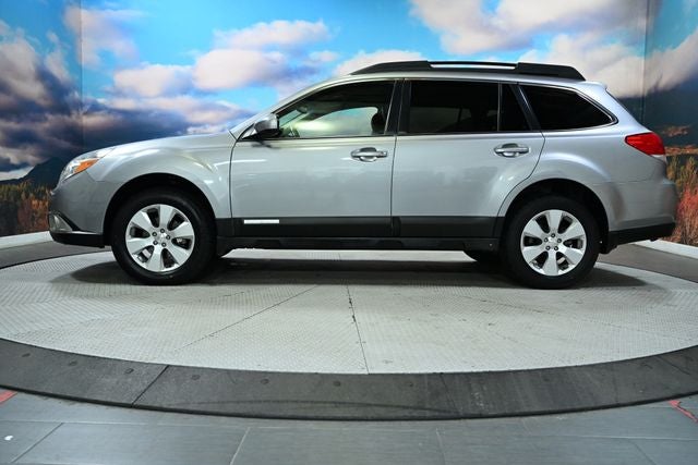 2010 Subaru Outback 2.5i Limited