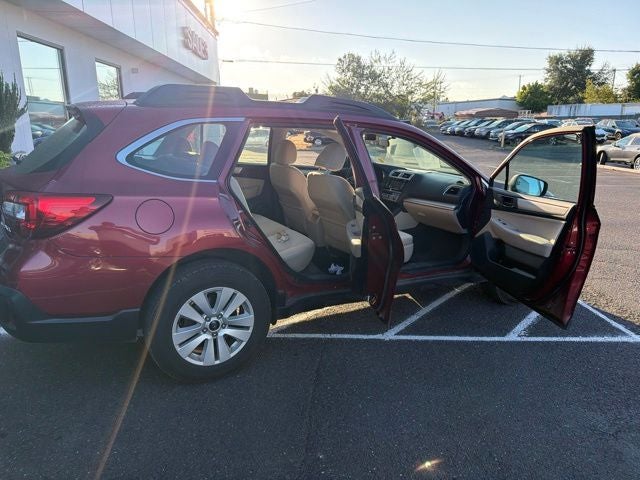 2018 Subaru Outback 2.5i