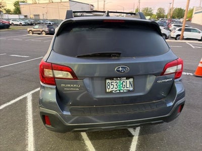 2018 Subaru Outback 2.5i Premium