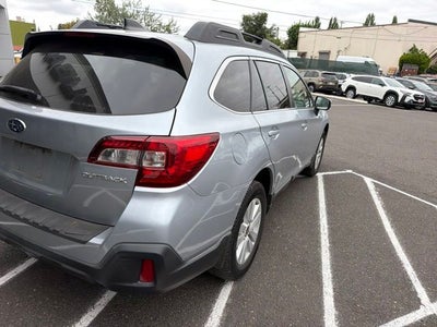 2019 Subaru Outback 2.5i Premium
