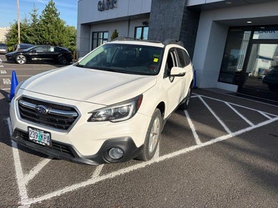 2018 Subaru Outback 2.5i Premium