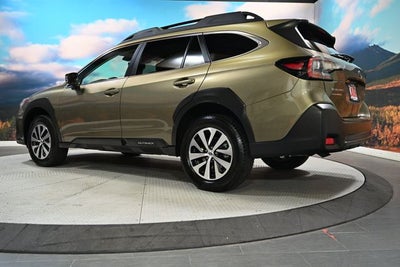 2025 Subaru Outback Premium