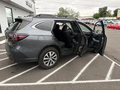 2022 Subaru Outback Premium