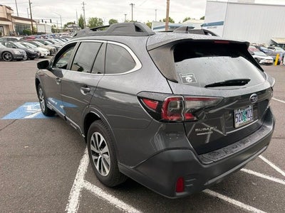 2022 Subaru Outback Premium