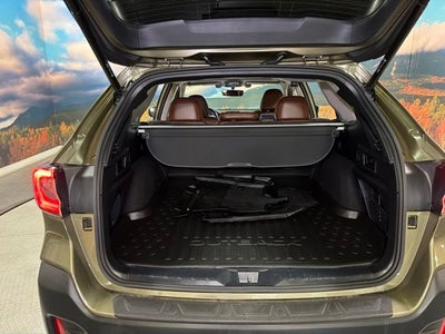2022 Subaru Outback Touring