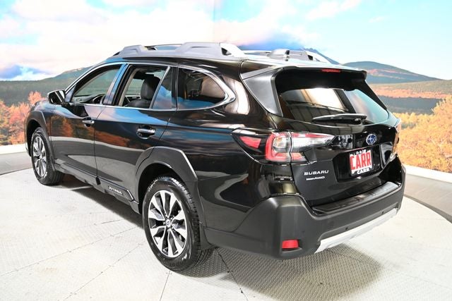 2025 Subaru Outback Touring XT