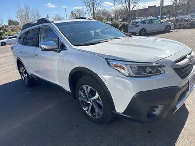 2022 Subaru Outback Touring XT
