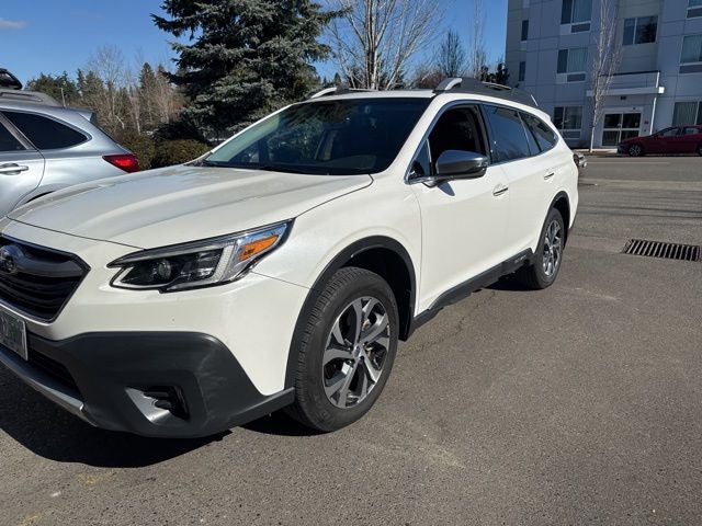 2022 Subaru Outback Touring XT