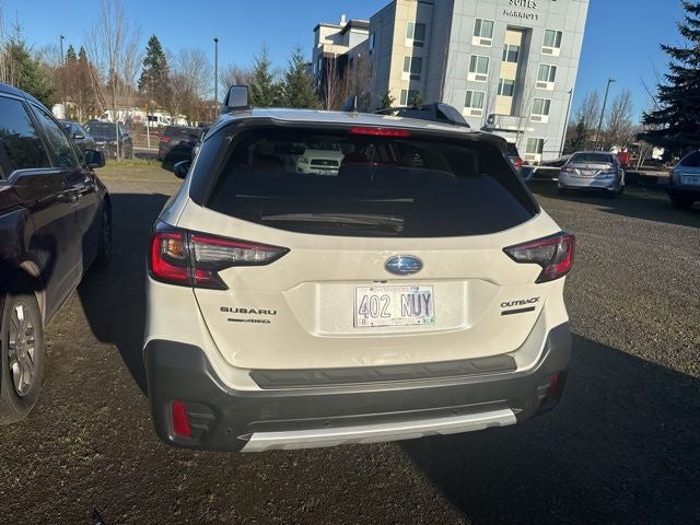 2022 Subaru Outback Touring XT
