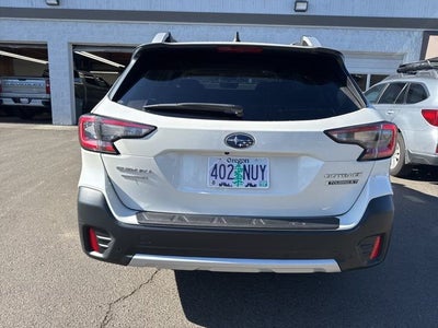 2022 Subaru Outback Touring XT