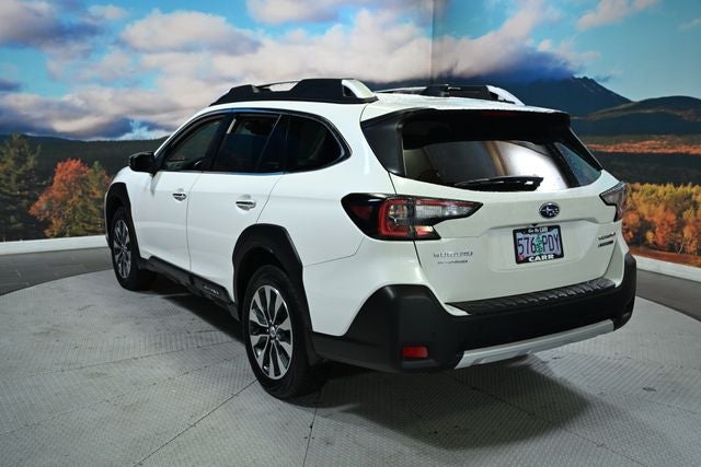 2023 Subaru Outback Touring XT