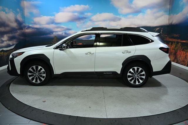 2023 Subaru Outback Touring XT