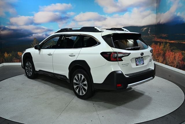 2023 Subaru Outback Touring XT