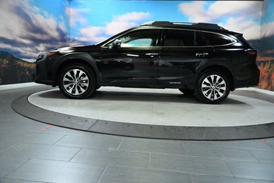 2025 Subaru Outback Touring XT