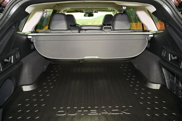 2025 Subaru Outback Touring XT