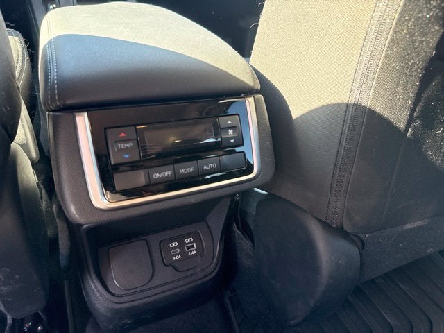 2024 Subaru Ascent Premium