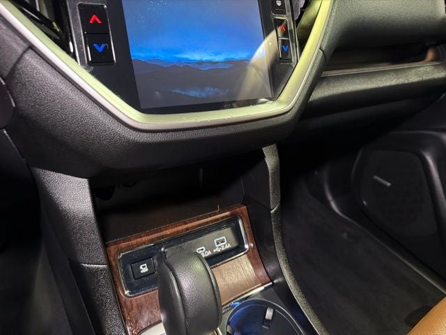 2024 Subaru Ascent Touring