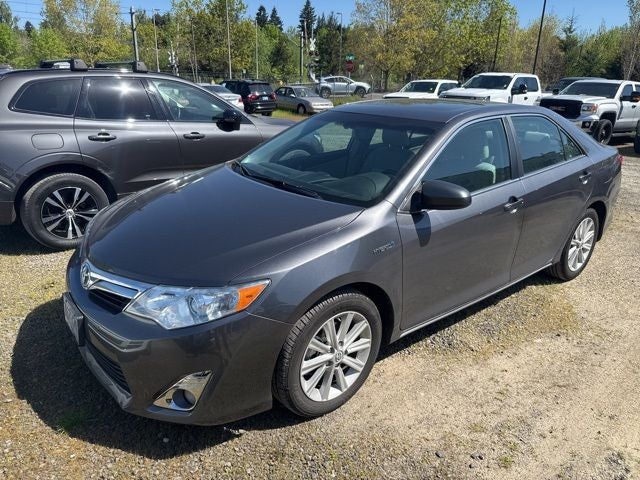 2013 Toyota Camry Hybrid XLE