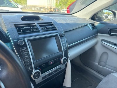 2013 Toyota Camry Hybrid XLE