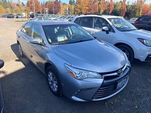 2017 Toyota Camry LE