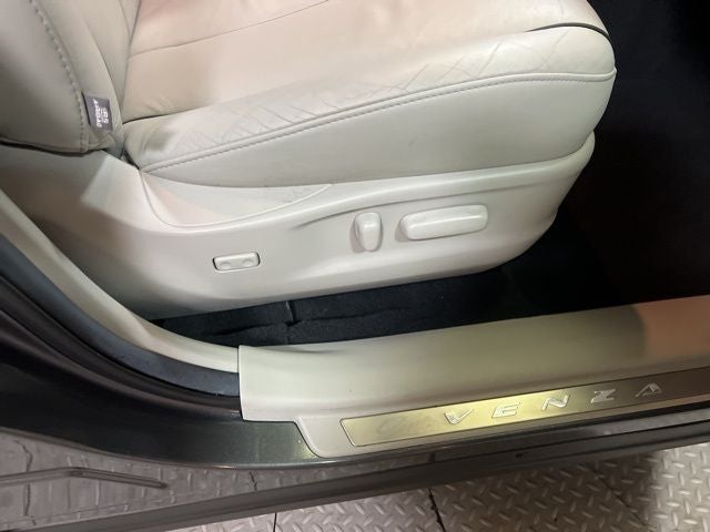 2012 Toyota Venza XLE