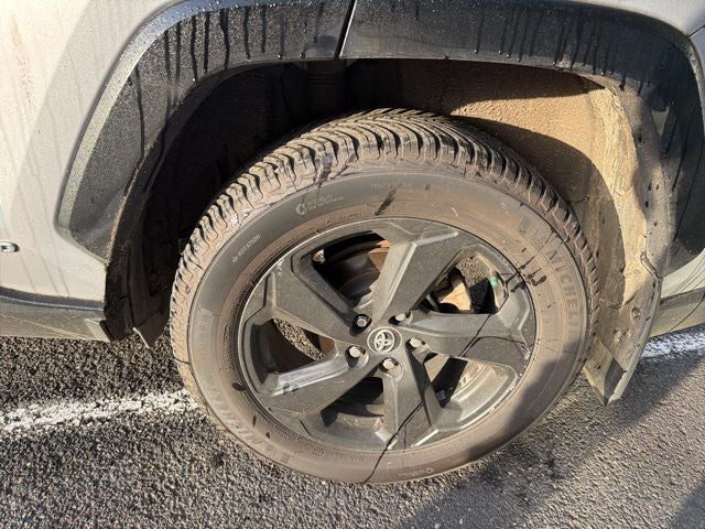 2021 Toyota RAV4 Hybrid XSE