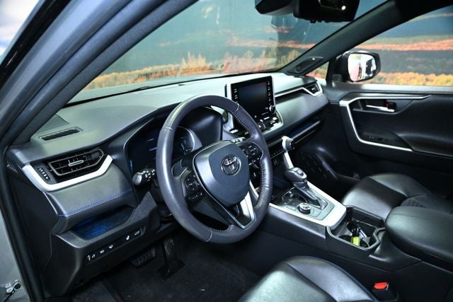 2021 Toyota RAV4 Hybrid XSE