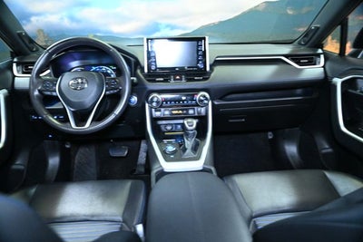 2021 Toyota RAV4 Hybrid XSE