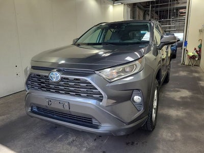 2020 Toyota RAV4 Hybrid XLE