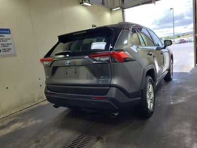 2020 Toyota RAV4 Hybrid XLE