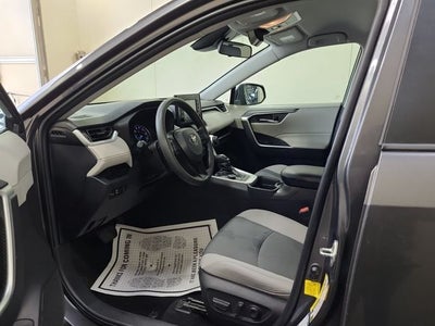 2020 Toyota RAV4 Hybrid XLE