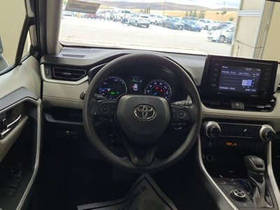 2020 Toyota RAV4 Hybrid XLE