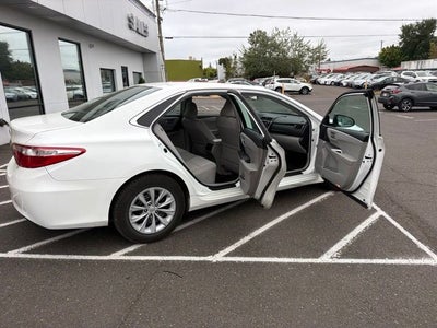 2016 Toyota Camry LE