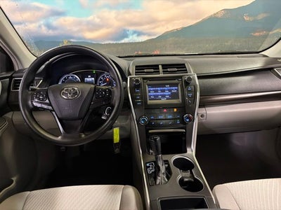 2016 Toyota Camry LE