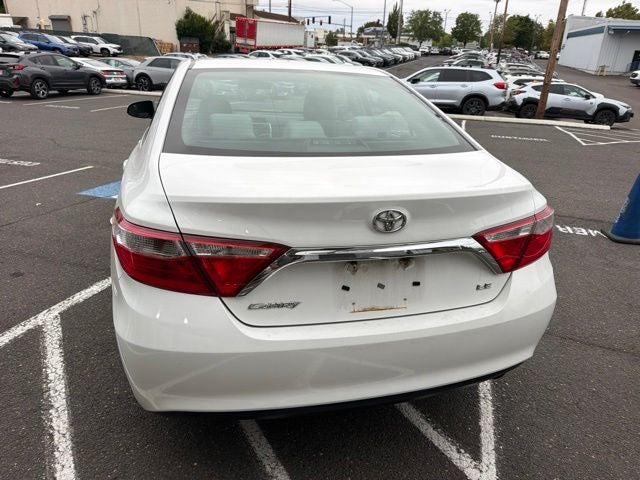 2016 Toyota Camry LE